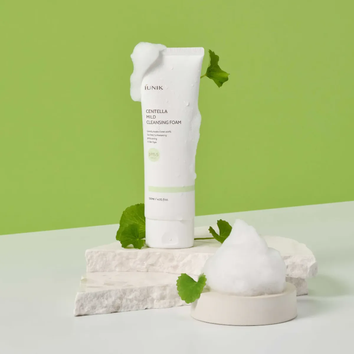 iunik centella mild cleansing foam